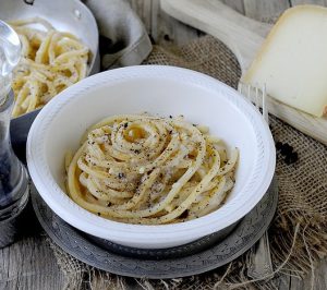 pici cacio e pepe